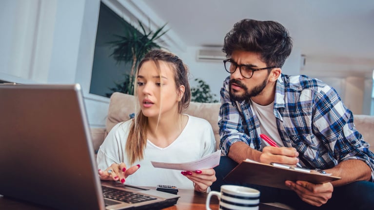 What You Need To Know About 1099 vs W2 Classifications